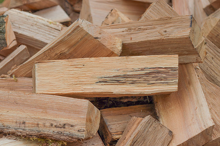 close up oak split hardwood firewood
